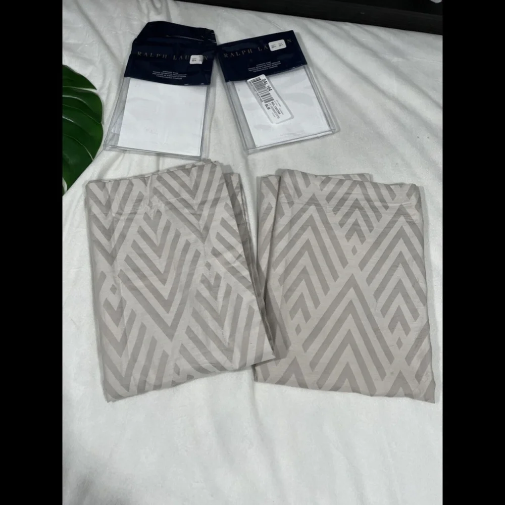 Ralph Lauren used $370